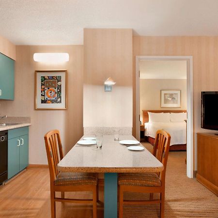 מריפילד Homewood Suites By Hilton Falls Church מראה חיצוני תמונה